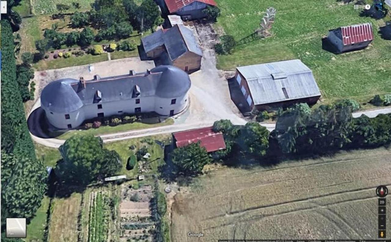 Manoir De La Guignardiere : The Ou Cafe ? Chavagne Buitenkant foto